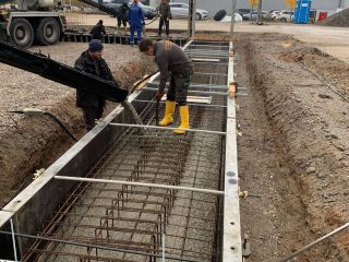 Fundamente unter einer Bodenplatte für eine Lager-/Produktionshalle